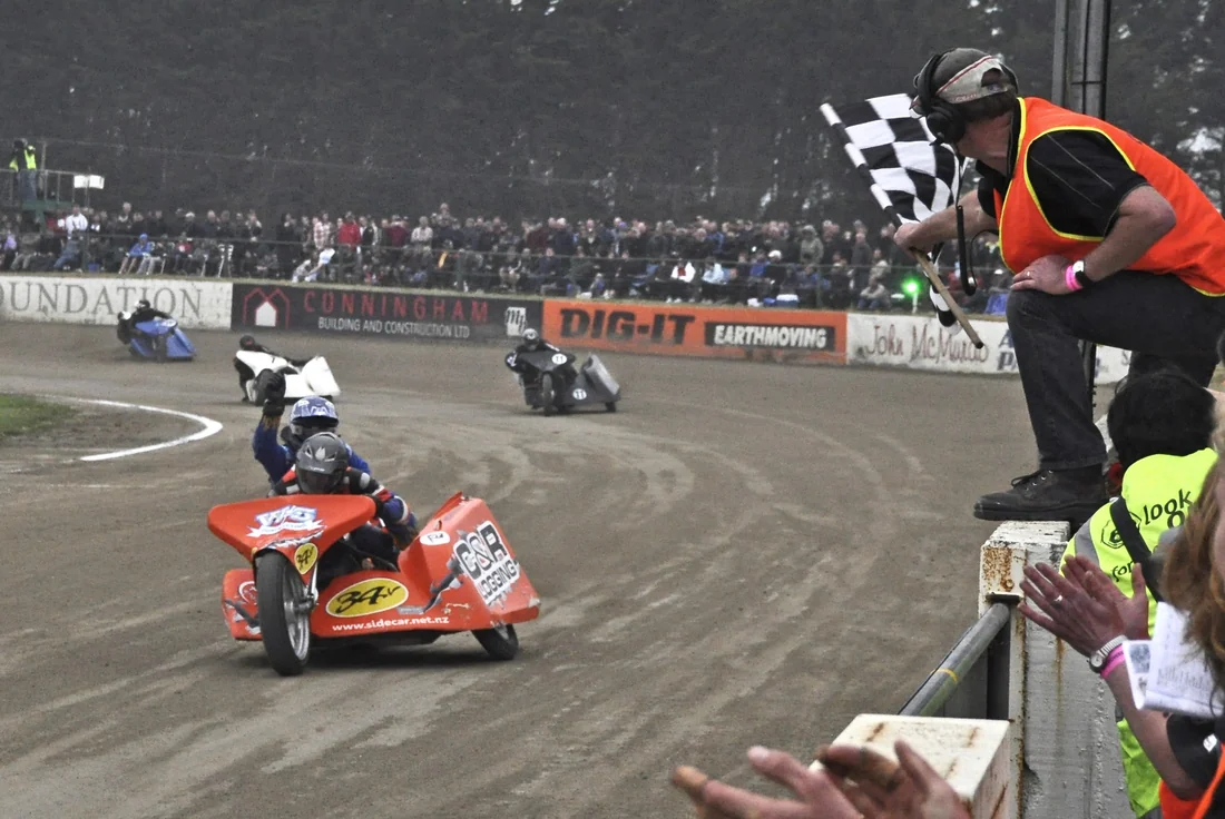 Victory in the speedway sidecar final